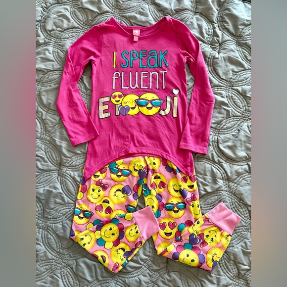 J. KHAKI : Bundle of TWO Pajama Sets (4 pieces) - Picture 8 of 15